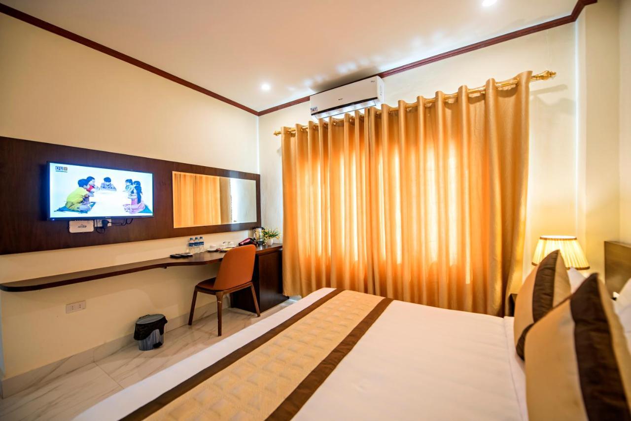 Premier Vang Vieng Hotel Bagian luar foto