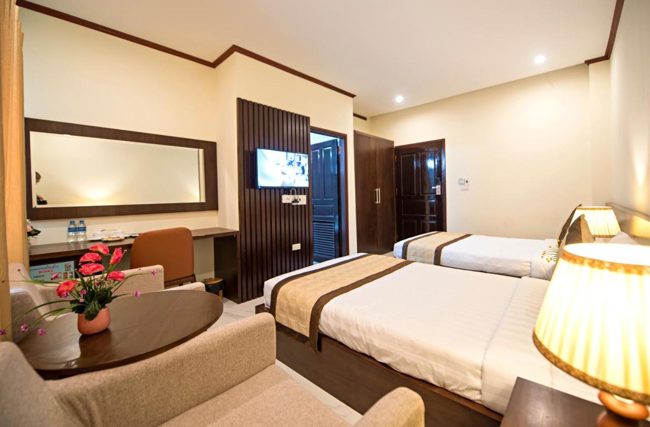 Premier Vang Vieng Hotel Bagian luar foto