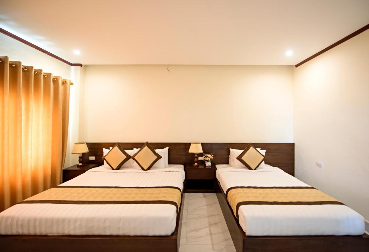 Premier Vang Vieng Hotel Bagian luar foto