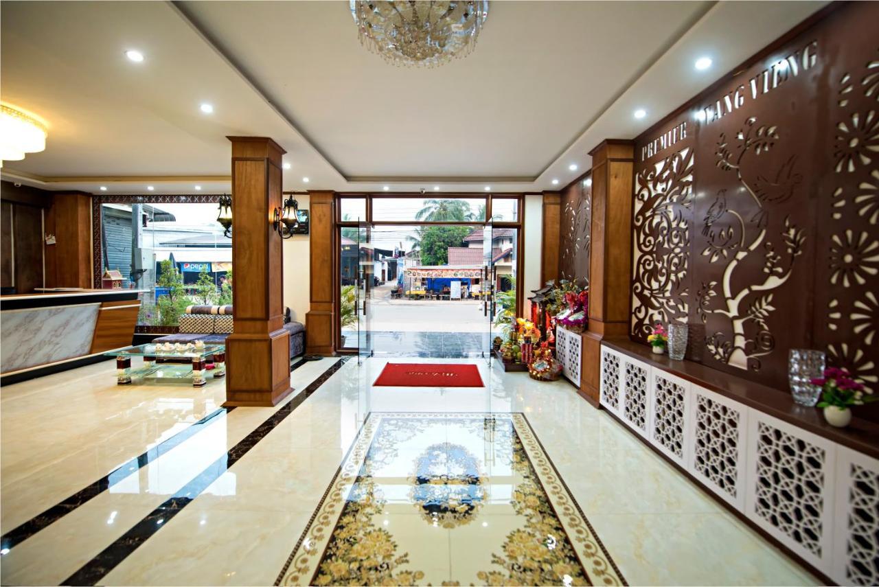 Premier Vang Vieng Hotel Bagian luar foto