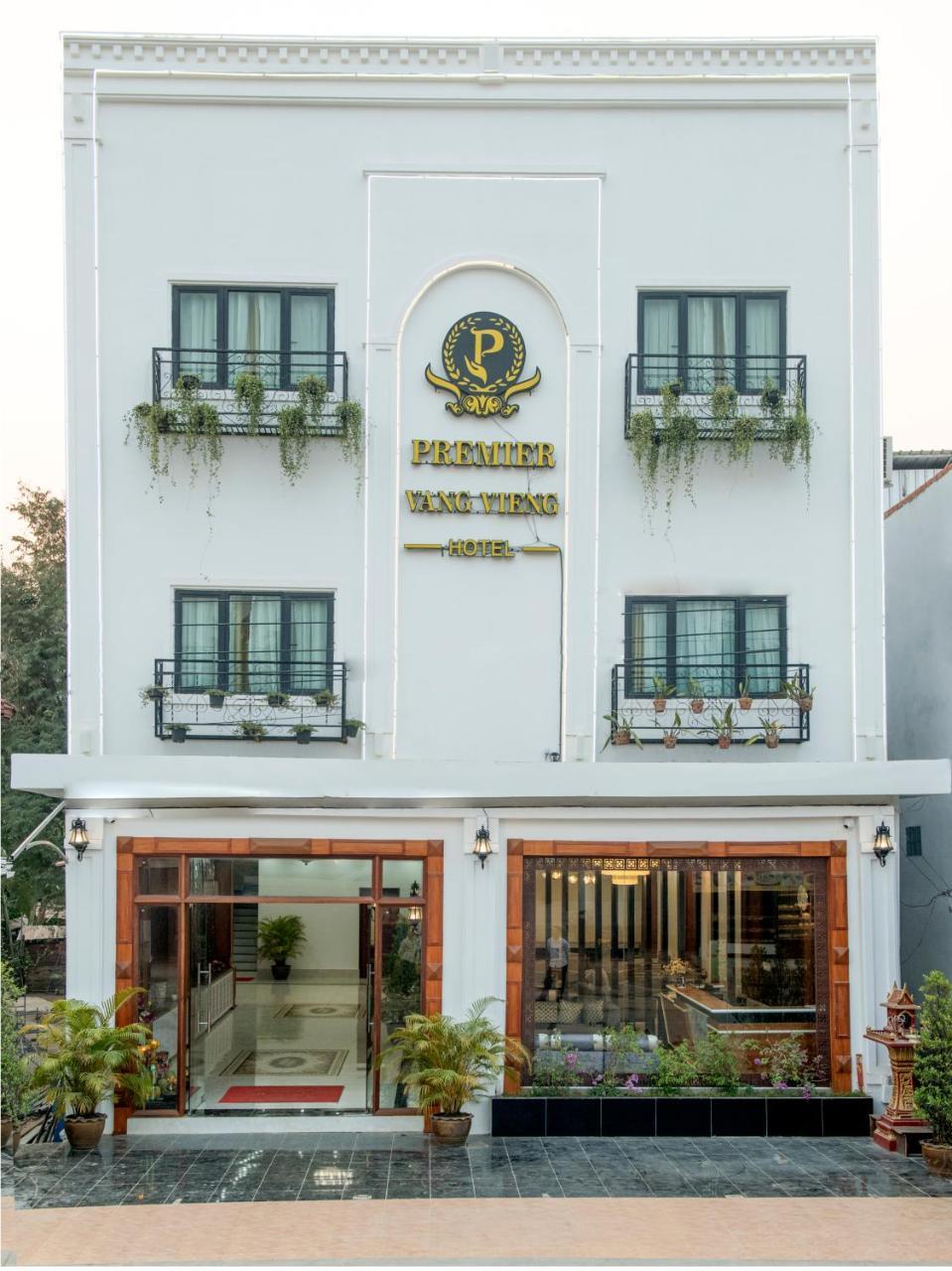 Premier Vang Vieng Hotel Bagian luar foto