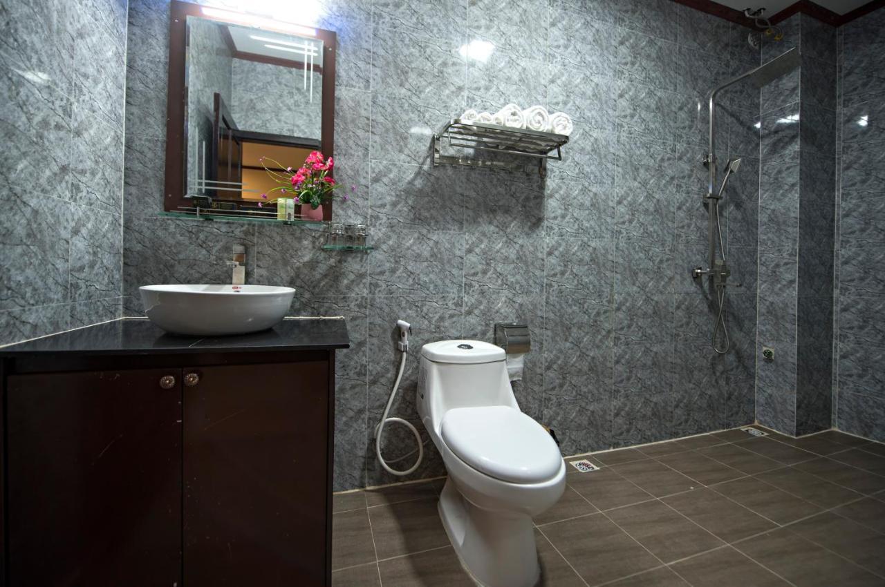 Premier Vang Vieng Hotel Bagian luar foto
