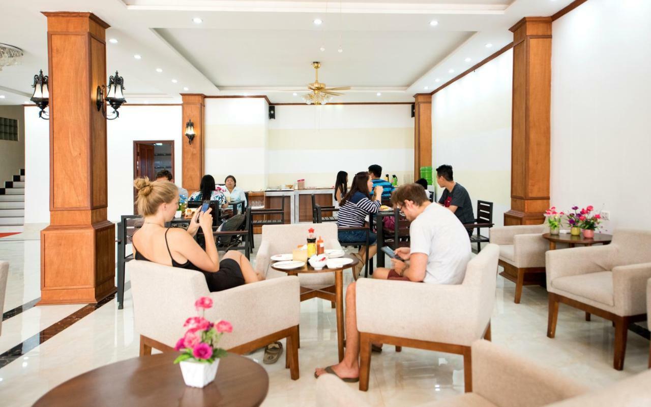 Premier Vang Vieng Hotel Bagian luar foto
